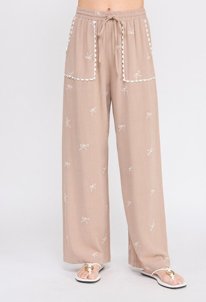 Bow Embroidered Linen Pants