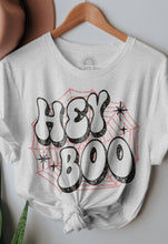 Load image into Gallery viewer, Hey Boo Graphic tee - Oversized
