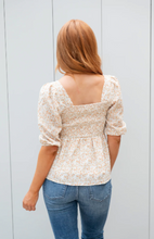 Load image into Gallery viewer, Floral Square Neck Top

