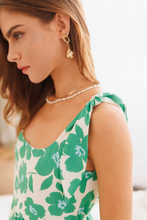 Load image into Gallery viewer, Shoulder Tie Floral Printed Romper
