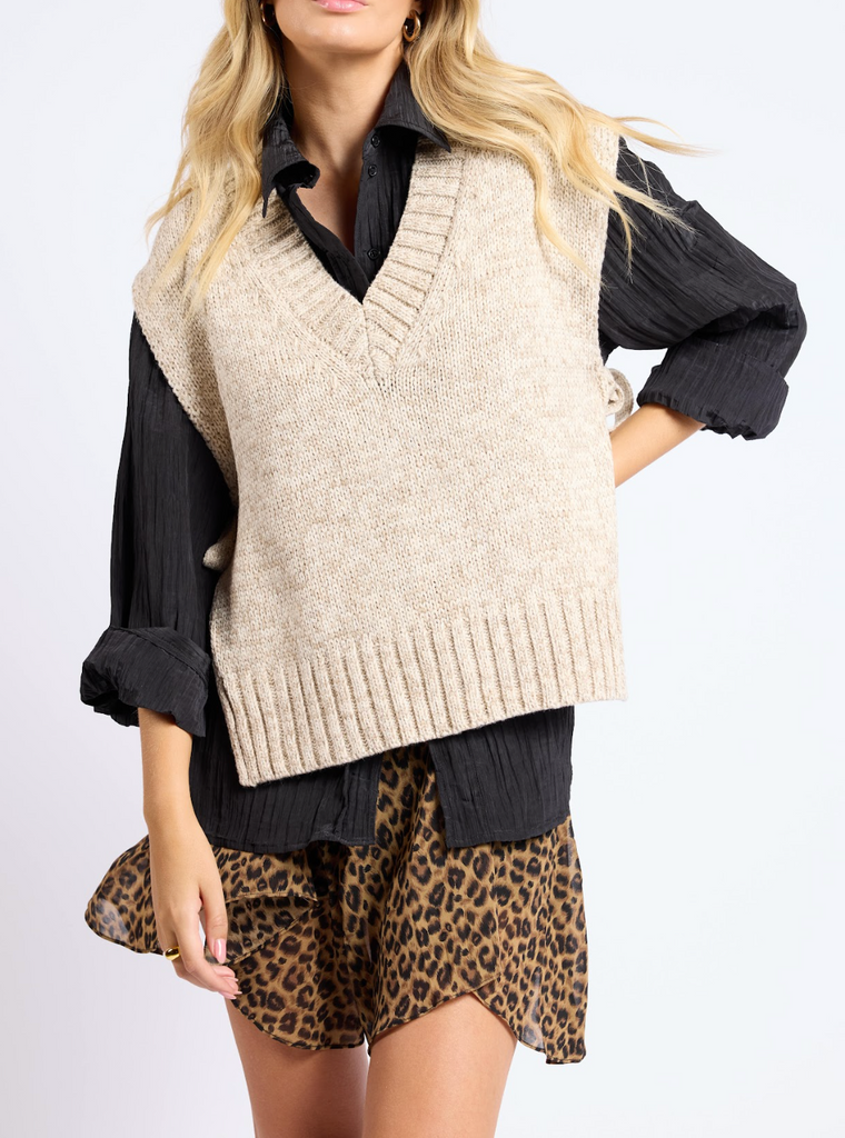 Individuality Side Tie Sweater Vest