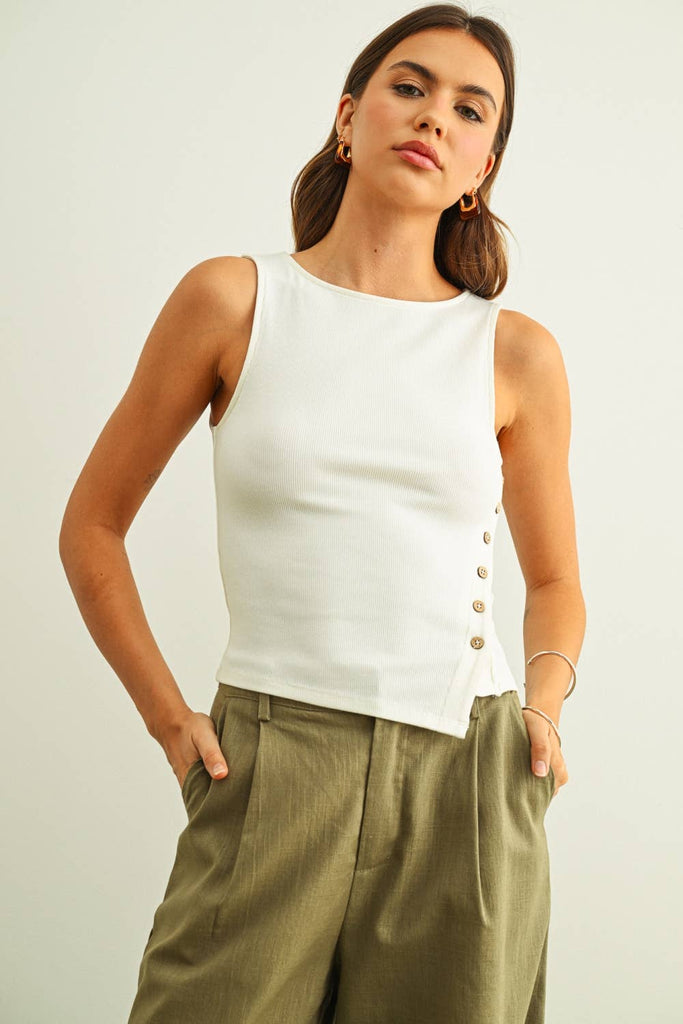 Button Detail Side Top