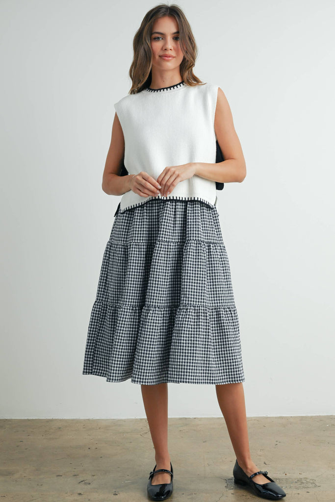 Mock Neck Sleeveless Sweater