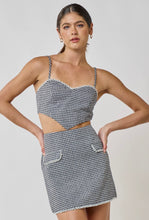 Load image into Gallery viewer, Pocket Detail Tweed Mini Skirt
